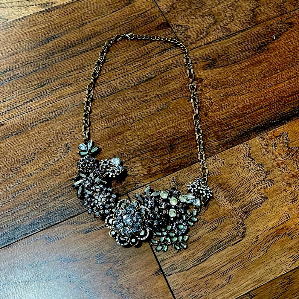 Francesca’s Silver & Gray Floral Statement Necklace